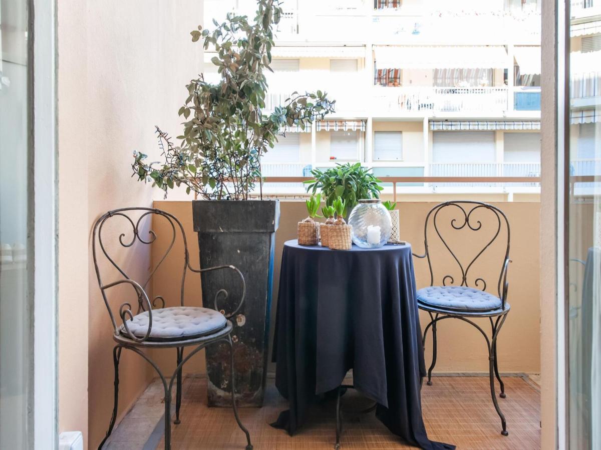 Nice Apartment In Menton With Balcony Terrace Exterior photo